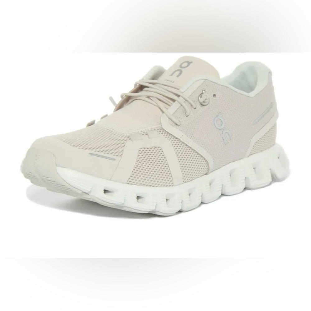 On Cloud 5 Trainers Color: Pearl / White women 7 new - Picture 4 of 16